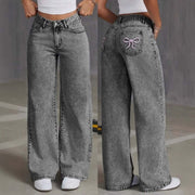 Vintage Bow Embroidered Washed Jeans virtual
